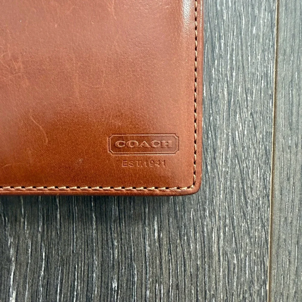 Coach Brown Leather Mens Bifold Wallet Genuine Leather Minimalist Quiet Luxury